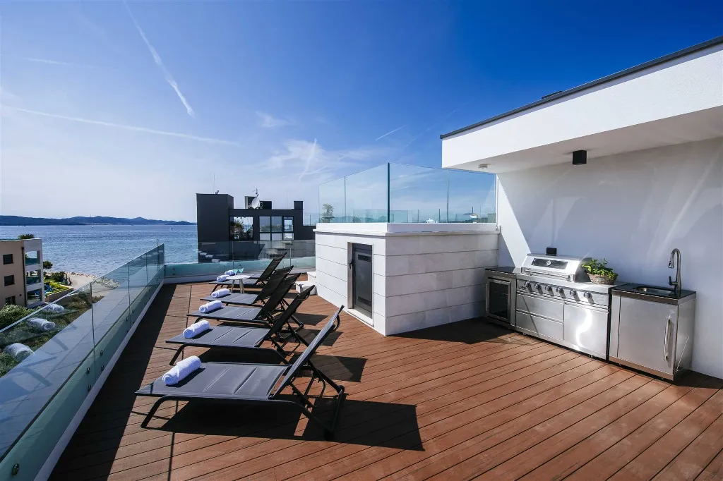 Penthouse Apartment in Sukošan for 6 Guests