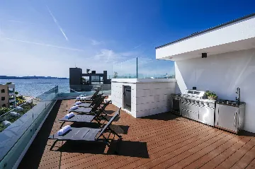 Penthouse Apartment in Sukošan for 6 Guests