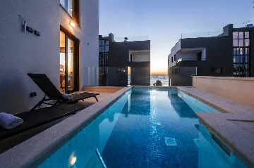 3-Bedroom Apartment in Sukošan for Up to 6