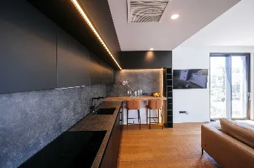 3-Bedroom Apartment in Sukošan for Up to 6