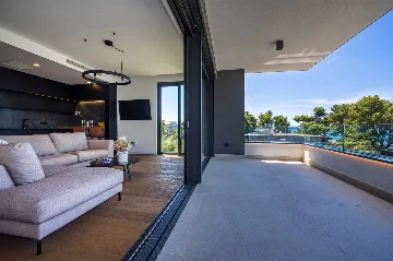 3-Bedroom Apartment in Sukošan for Up to 6