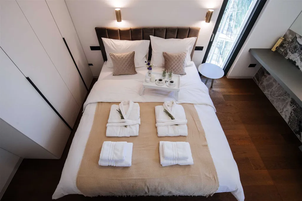 3-Bedroom Apartment in Sukošan for Up to 6