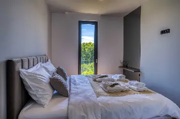 3-Bedroom Apartment in Sukošan for Up to 6