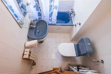 5-Bedroom Villa for Up to 10 Guests in Zadar