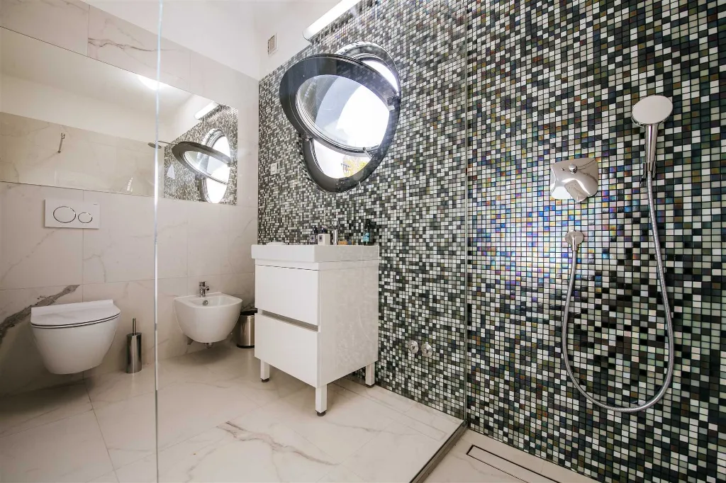 Veli Iž Villa for 8 Guests with Private Sea Exit