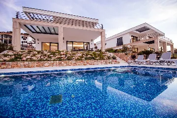 Veli Iž Villa for 8 Guests with Private Sea Exit