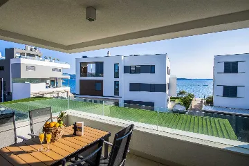 Sukošan 3-Bedroom Apartment for up to 6