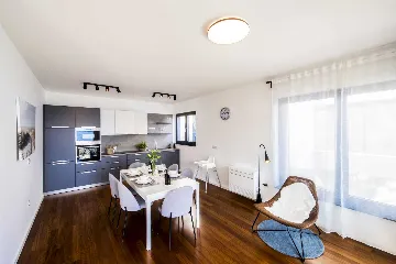 Two-Bedroom Apartment in Sukošan with Sea Views