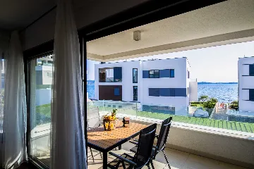 Two-Bedroom Apartment in Sukošan with Sea Views