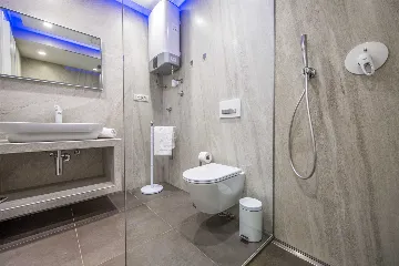 Penthouse Apartment in Sukošan for 6 Guests
