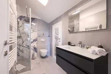 Zadar Penthouse with Rooftop Hot Tub Terrace