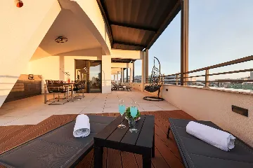 Zadar Penthouse with Rooftop Hot Tub Terrace