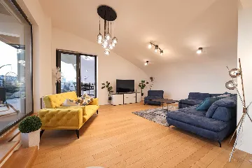 Zadar Penthouse with Rooftop Hot Tub Terrace