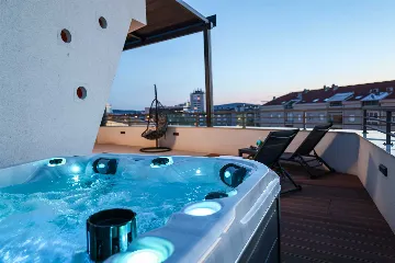 Zadar Penthouse with Rooftop Hot Tub Terrace