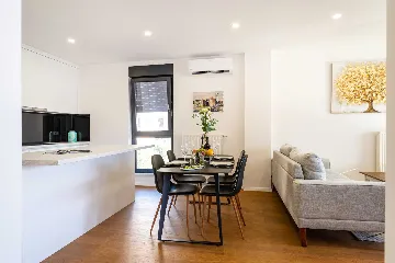 Rooftop Penthouse with Jacuzzi and Adriatic Views in Zadar