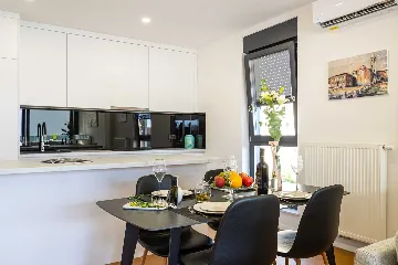 Rooftop Penthouse with Jacuzzi and Adriatic Views in Zadar