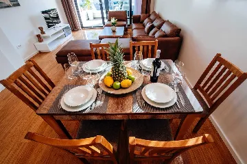 Air-Conditioned 2-Bedroom Apartment in Zadar for 6