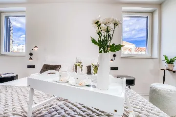 4-Bedroom Villa for up to 10 in Biograd na Moru