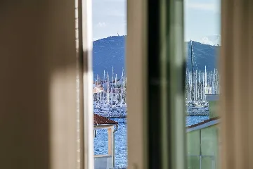 4-Bedroom Villa for up to 10 in Biograd na Moru