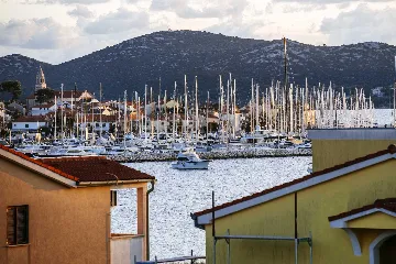 4-Bedroom Villa for up to 10 in Biograd na Moru