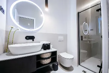 4-Bedroom Villa for up to 10 in Biograd na Moru