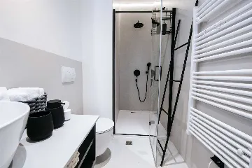 4-Bedroom Villa for up to 10 in Biograd na Moru