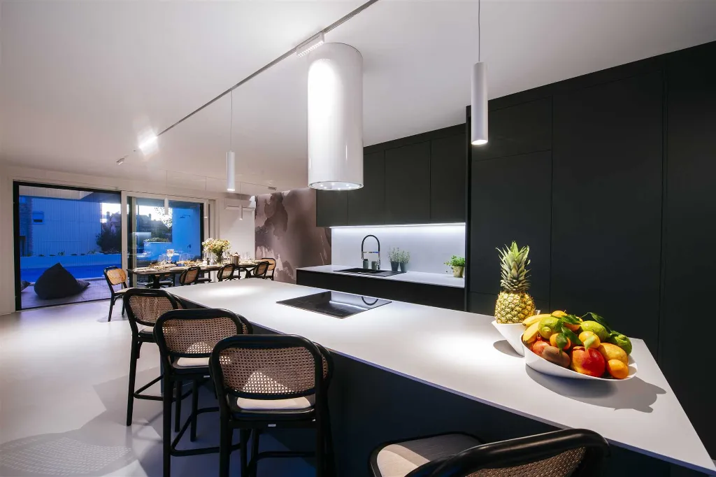 4-Bedroom Villa for up to 10 in Biograd na Moru
