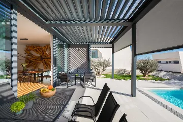 Petrčane Villa for 8 Guests with 4 Bedrooms