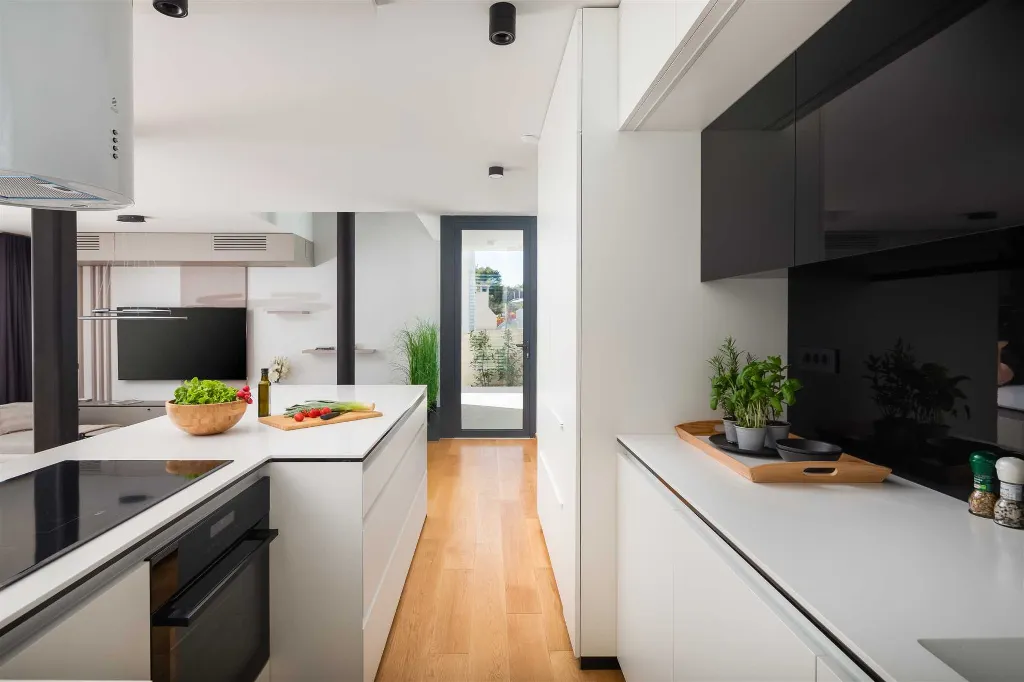 Petrčane Villa for 8 Guests with 4 Bedrooms