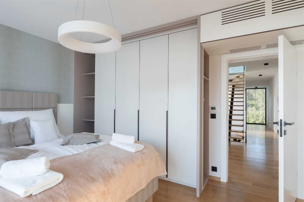 Petrčane Villa for 8 Guests with 4 Bedrooms