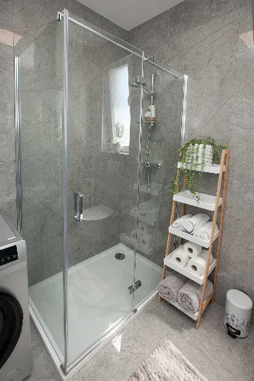 Air-Conditioned Apartment with Balcony in Zadar