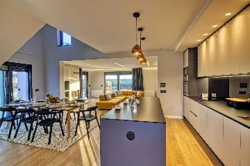 5-Bedroom Villa with Sea-View Terrace in Sukošan