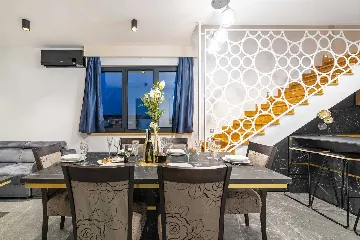 Sea-View Penthouse for 6 in Sukošan