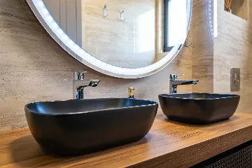 Sea-View Penthouse for 6 in Sukošan