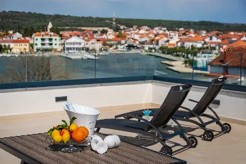 Sea-View Penthouse for 6 in Sukošan