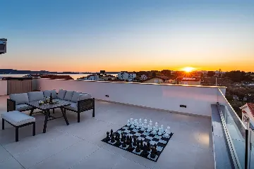Sea-View Penthouse for 6 in Sukošan