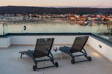 Sea-View Penthouse for 6 in Sukošan