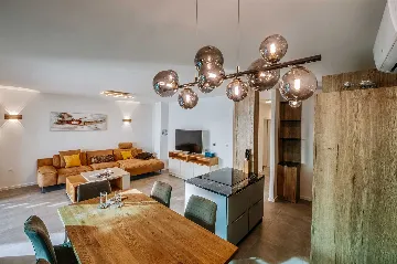 Apartment in Povljana for 6 with Private Pool