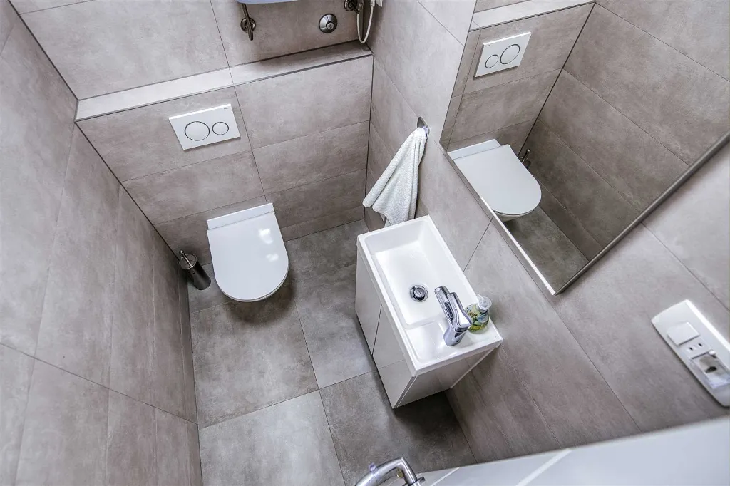 Apartment in Povljana for 6 with Private Pool