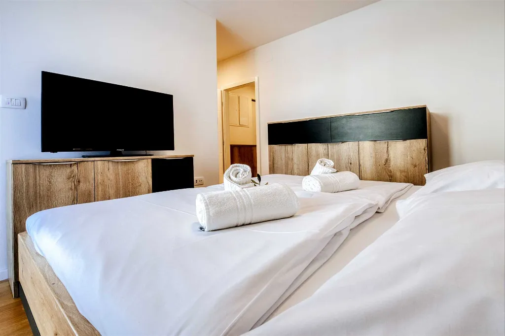 Apartment in Povljana for 6 with Private Pool