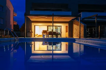 Apartment in Povljana for 6 with Private Pool