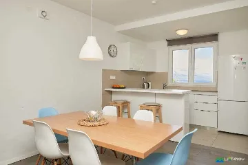 2-Bedroom Seafront Apartment in Babino Polje