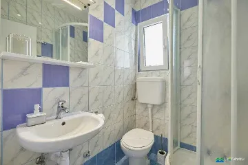 Seafront apartment for 2 in Babino Polje