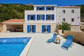 3-Bedroom Villa for 6 Guests in Babino Polje