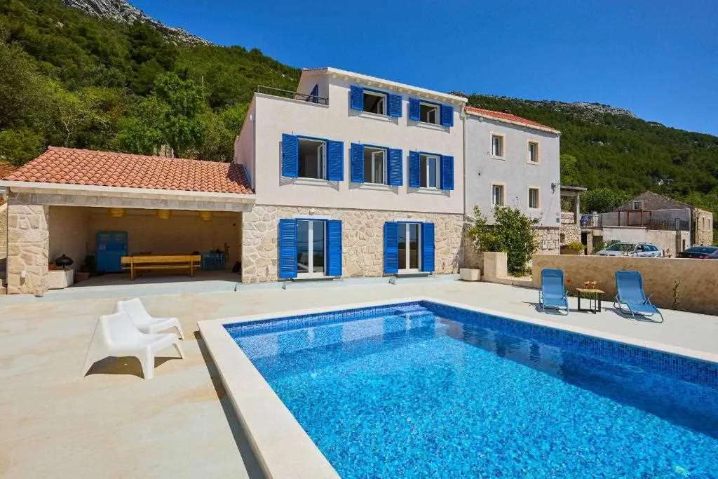 3-Bedroom Villa for 6 Guests in Babino Polje