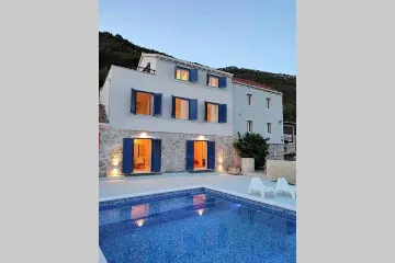 3-Bedroom Villa for 6 Guests in Babino Polje