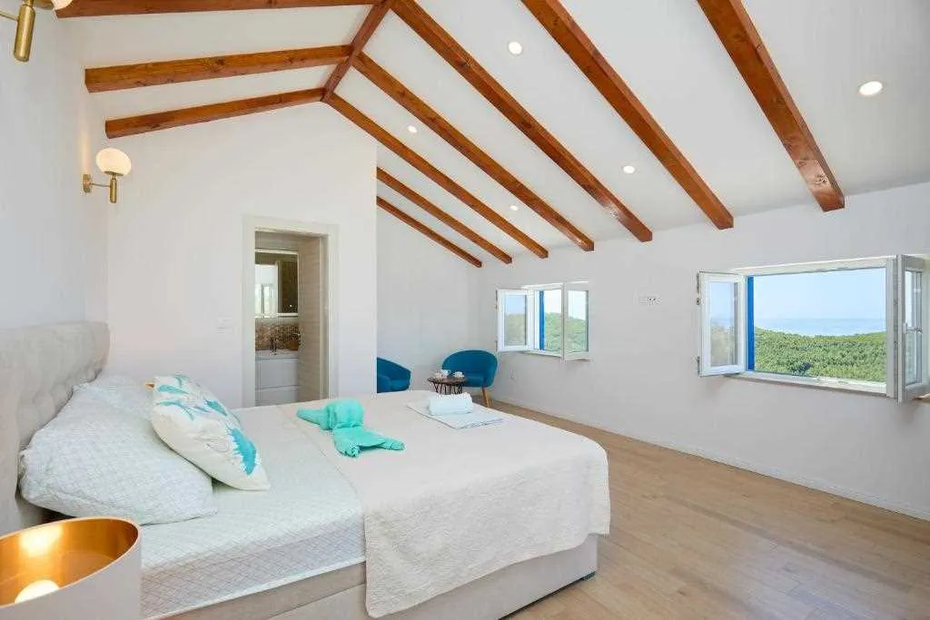 3-Bedroom Villa for 6 Guests in Babino Polje