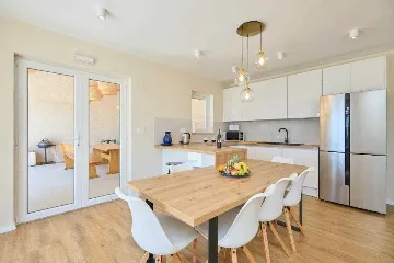 3-Bedroom Villa for 6 Guests in Babino Polje