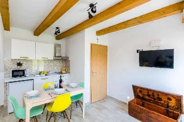 1-Bedroom Apartment in Maranovići for 4 Guests