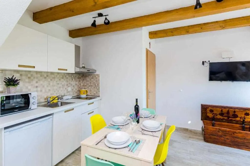 1-Bedroom Apartment in Maranovići for 4 Guests